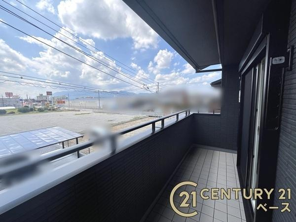 北葛城郡広陵町笠　一戸建のバルコニー|■現地撮影写真■開放感あふれる日当たりのよいバルコニー！