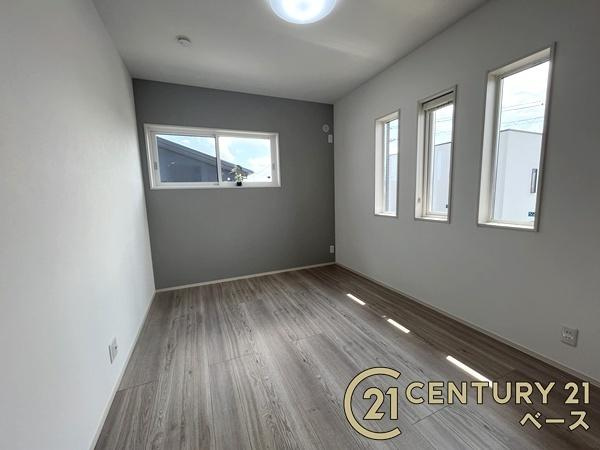 北葛城郡広陵町笠　一戸建の洋室