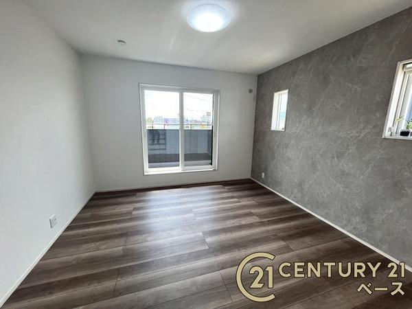 北葛城郡広陵町笠　一戸建の洋室|■現地撮影写真■日当たりのよい明るい雰囲気の洋室です！