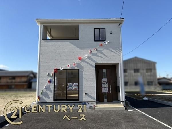 クレイドルガーデン東九条町 ３号棟 ／新築一戸建の外観|■現地撮影写真■制震装置（SAFE365）搭載！制震＋耐震の地震に強い安心の邸宅！お気軽にお問い合わせ下さい！■
■ペアガラス使用で結露の心配もありません！■