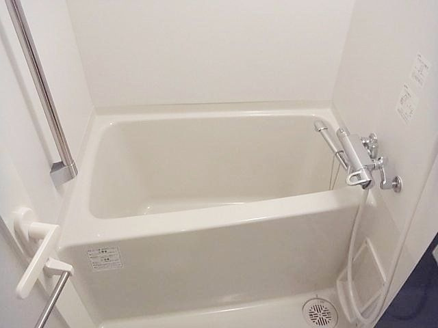 トラディス浅草橋の浴室