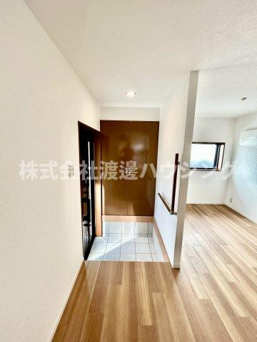 出来島2丁目一戸建の玄関