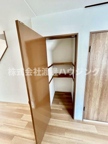 出来島2丁目一戸建の収納