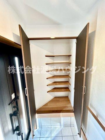 出来島2丁目一戸建の収納|玄関収納