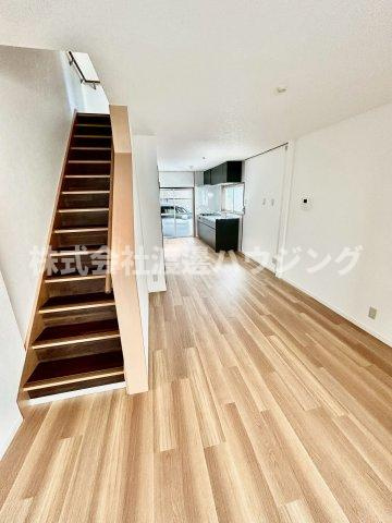 出来島2丁目一戸建の内装