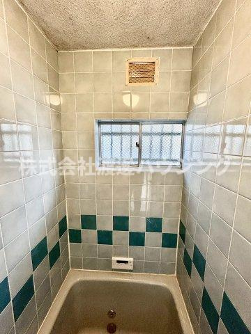 出来島2丁目一戸建のその他|窓