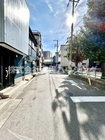 出来島2丁目一戸建の周辺