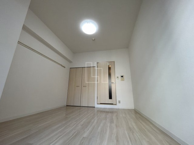 【居間・リビング】 | フィオレ立売堀 | フィオレ立売堀　洋室