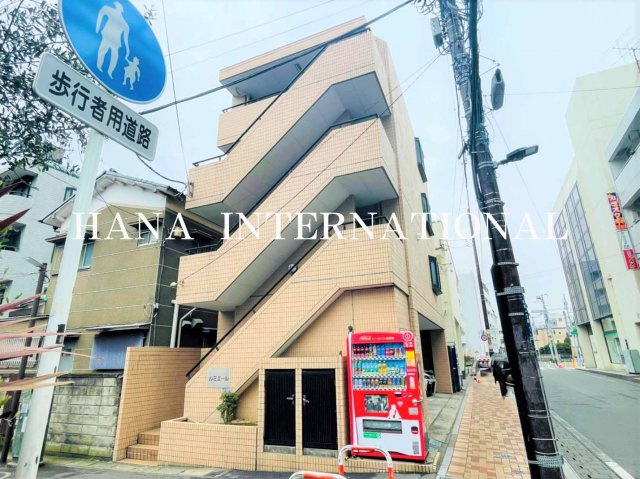 LANDY浦安の外観