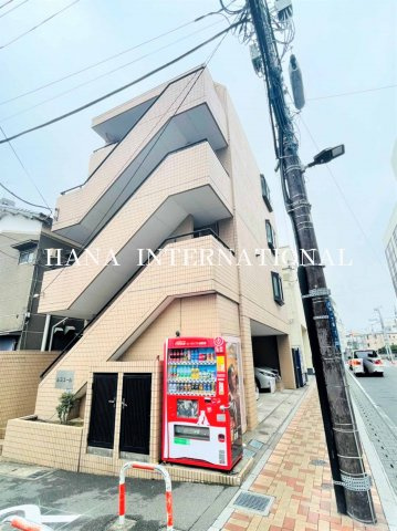 LANDY浦安の外観