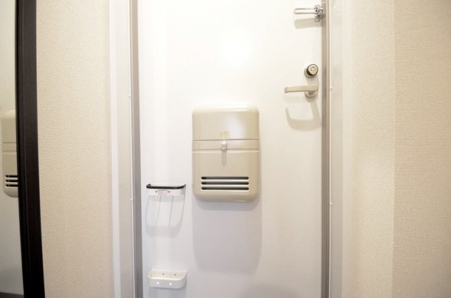 クレイノＣＨＩＡＲＩＨＩＬＬＳの玄関|設備・使用は号室により異なる為、現況を優先致します。