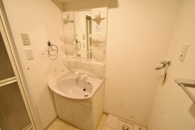 クラルテ甲子園の洗面所