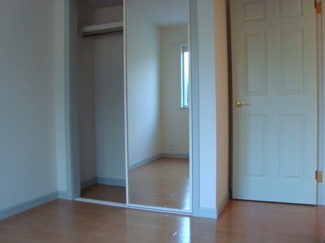 【内装】 | サンコート | 洋室