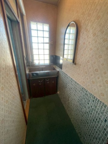 新栄町20-8戸建の洗面所