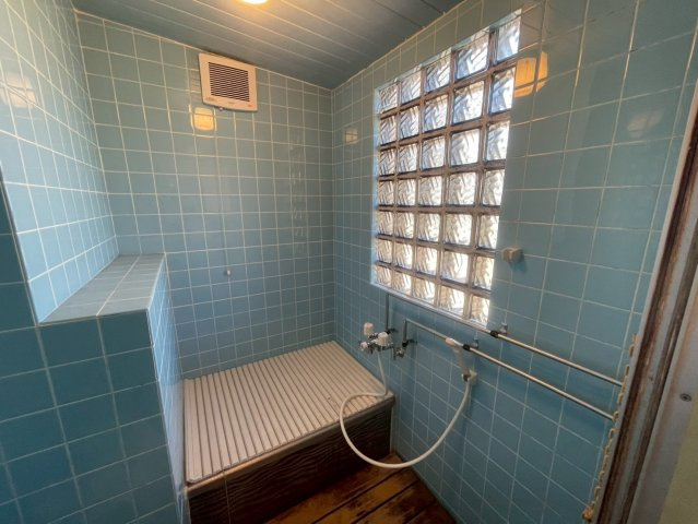 新栄町20-8戸建の浴室