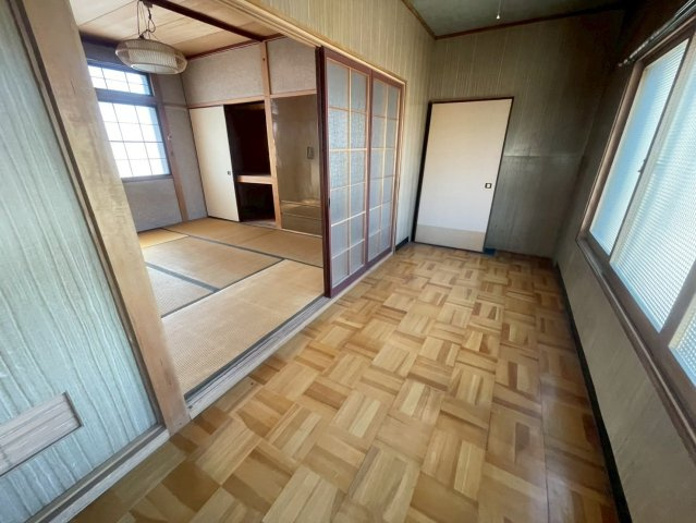 新栄町20-8戸建のロビー