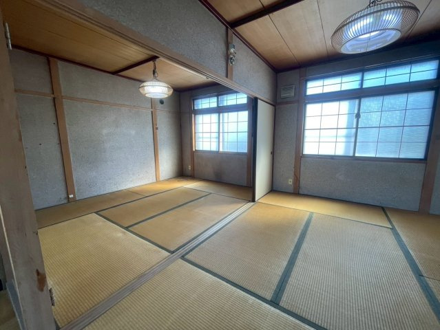 新栄町20-8戸建の和室