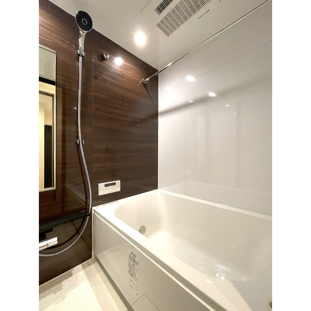 アジュールテラス目黒祐天寺の浴室