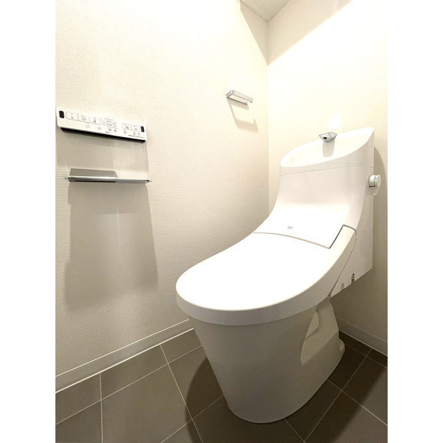 アジュールテラス目黒祐天寺のトイレ