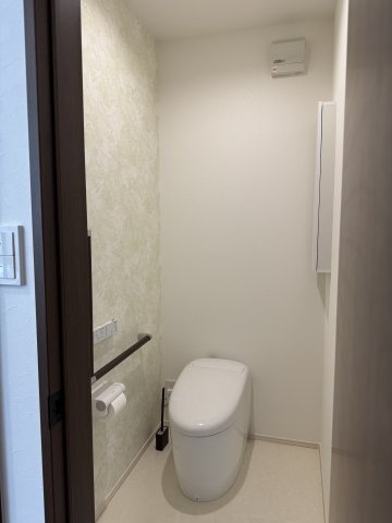 笠岡市入江売家のトイレ