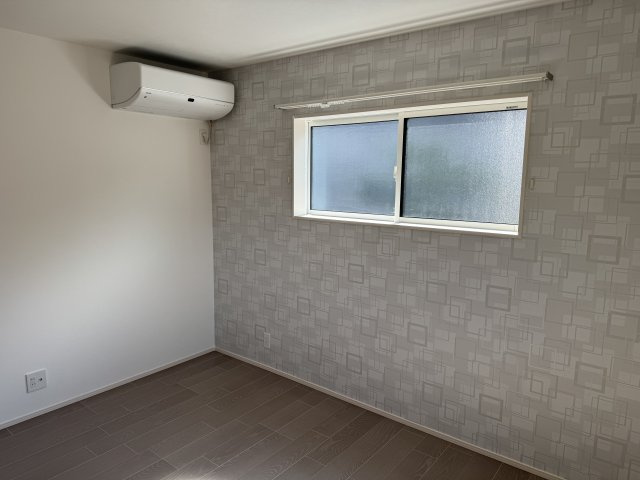 笠岡市入江売家の洋室