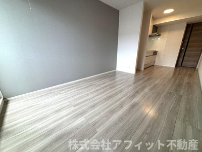 【居間・リビング】 | D-room沖野上Ⅱ | 洋室10.9帖