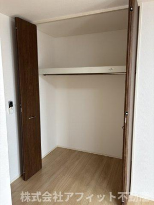 【収納】 | エコール草戸 | クローゼット