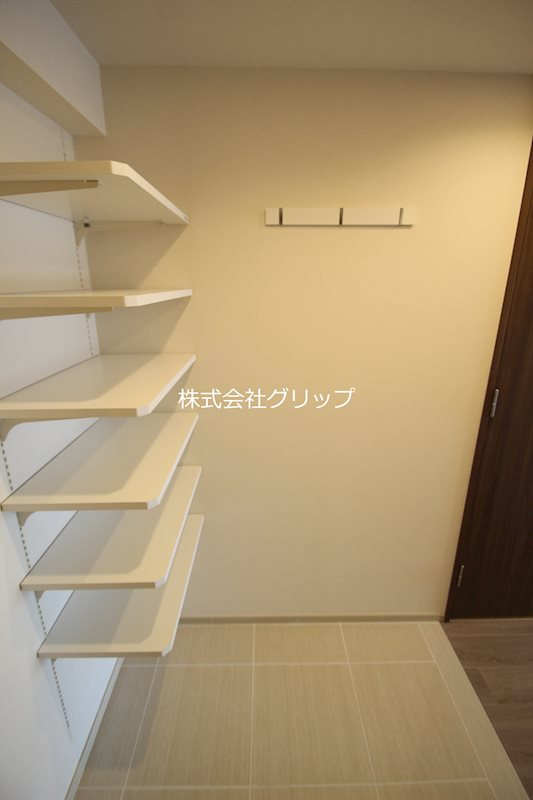 ドゥーエ横濱鶴見の収納