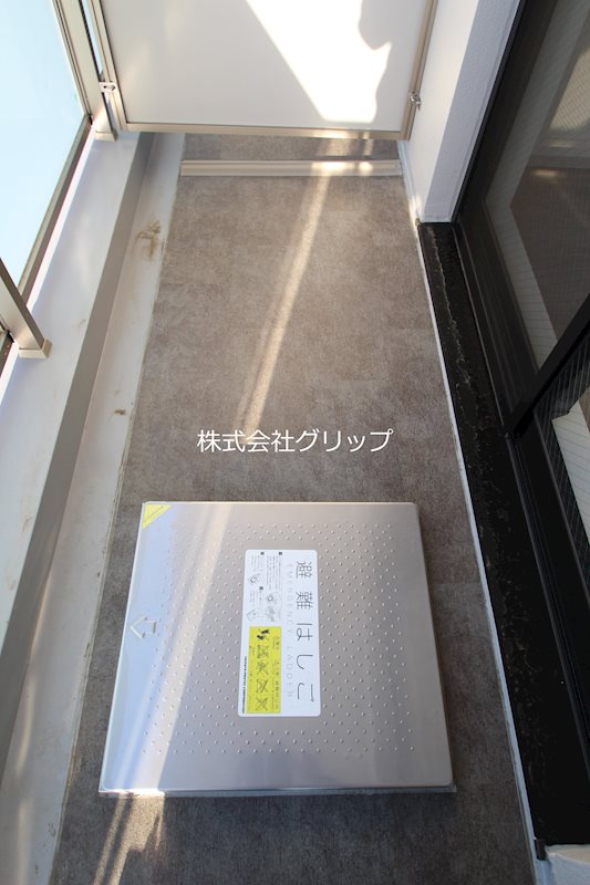 ドゥーエ横濱鶴見のバルコニー