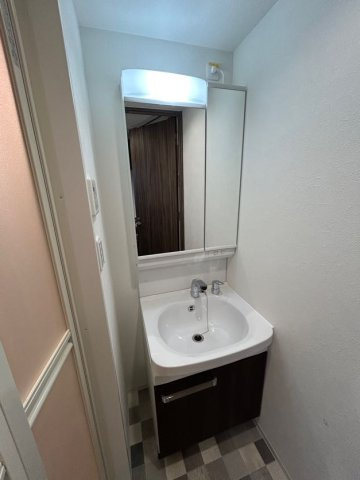 GENOVIA神戸湊川公園の洗面所