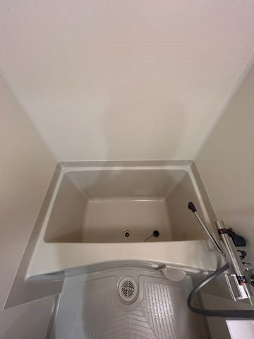 GENOVIA神戸湊川公園の浴室