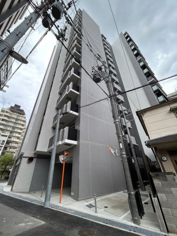 GENOVIA神戸湊川公園の外観