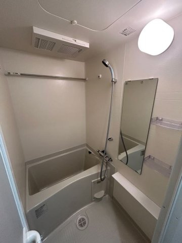 GENOVIA神戸湊川公園の浴室