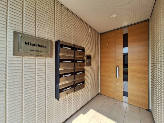 Ｍｉｅｔｅｈａｕｓのエントランス|耐震・耐火構造の旭化成へーベルメゾン