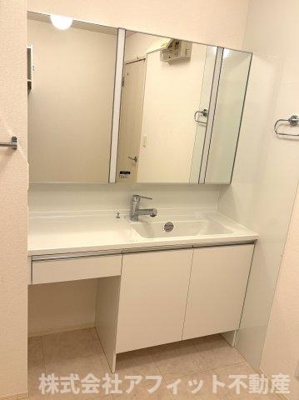 【洗面所】 | ダンホームA | 洗髪洗面化粧台