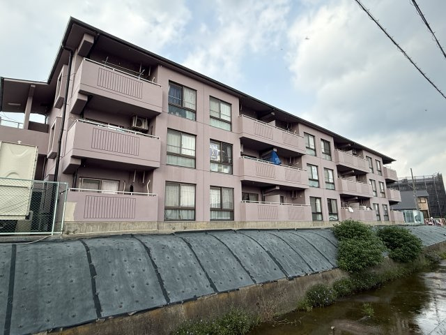 ロイヤルハイツ神田