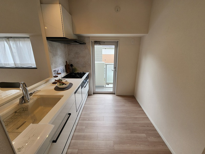 シャトー桜井のキッチン|お料理しやすいキッチンです