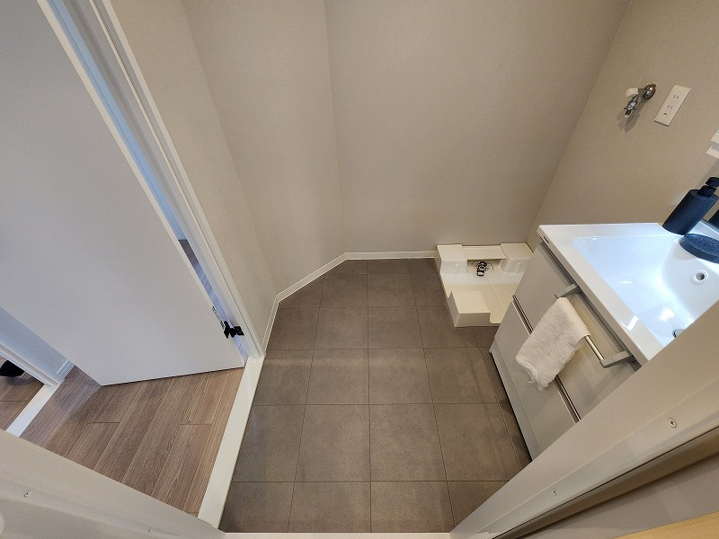 シャトー桜井の洗面所|忙しい朝には欠かせない洗面所です