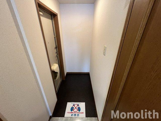 クローリスメゾンⅠ番館の玄関