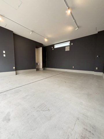 BACSPOT朝霞の駐車場