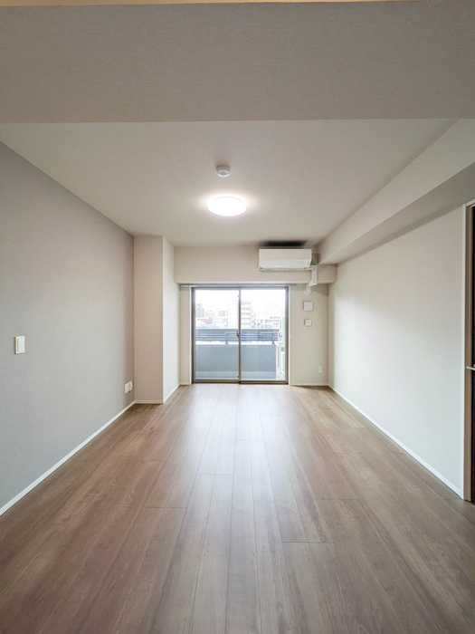 サンジョイアゼロの居間・リビング