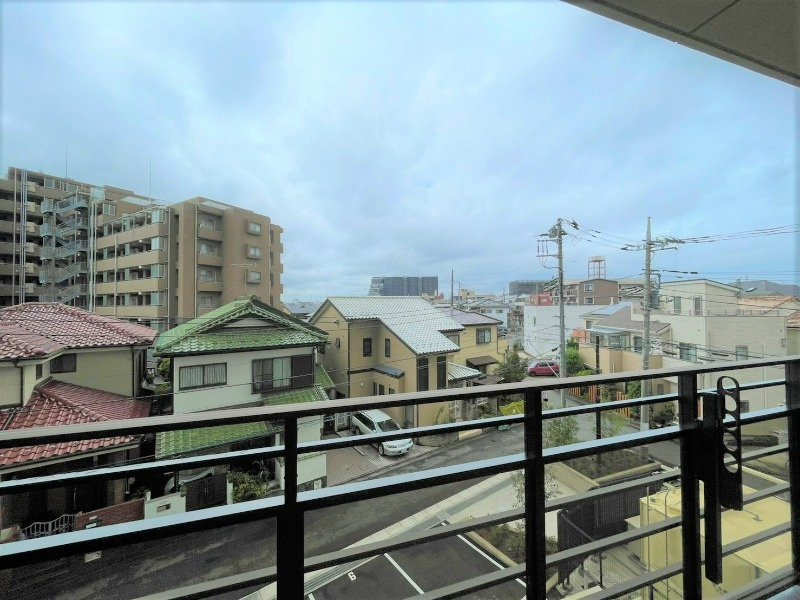 レーベン鶴瀬 Artifactの展望