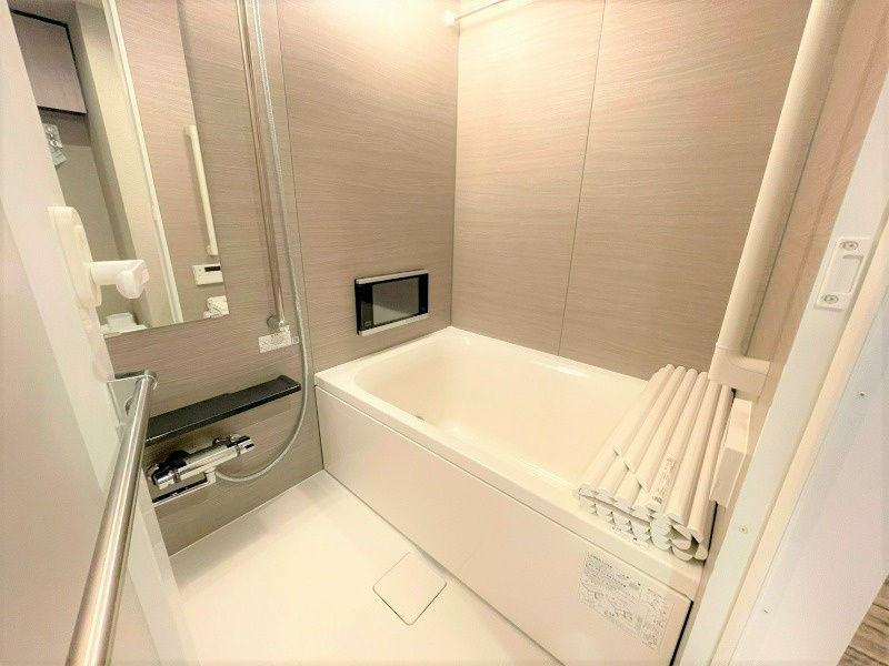 レーベン鶴瀬 Artifactの浴室