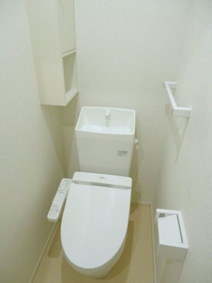 【トイレ】 | スエッジ大坪 | ゆったりとした空間のトイレです