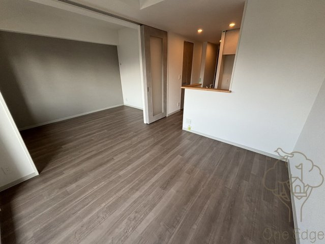 アーバネックス南森町WESTの居間・リビング