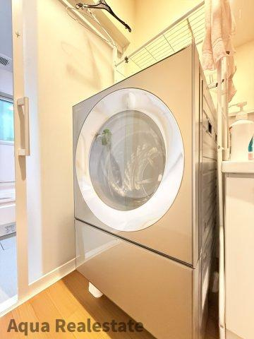 仏生山町甲　中古住宅のその他|洗濯機サービスとなります
（ドラム洗濯乾燥機パナソニックCuble）