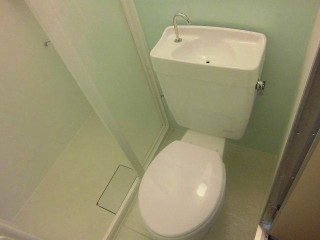 【トイレ】 | シャインパレスⅢ | ※写真は別部屋です。現況を優先とします。