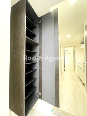 ル・シエル大秋の玄関