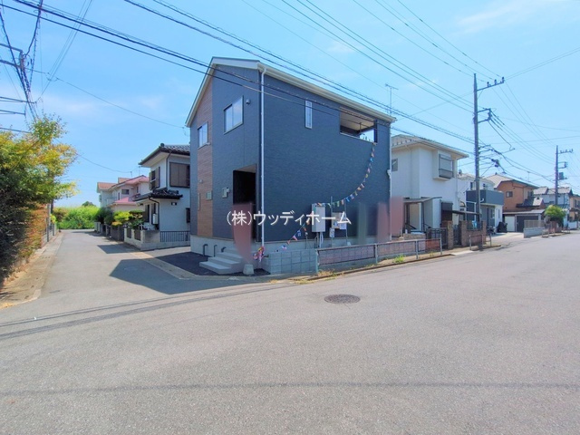 春日部市藤塚第24　新築一戸建ての前面道路含む現地写真