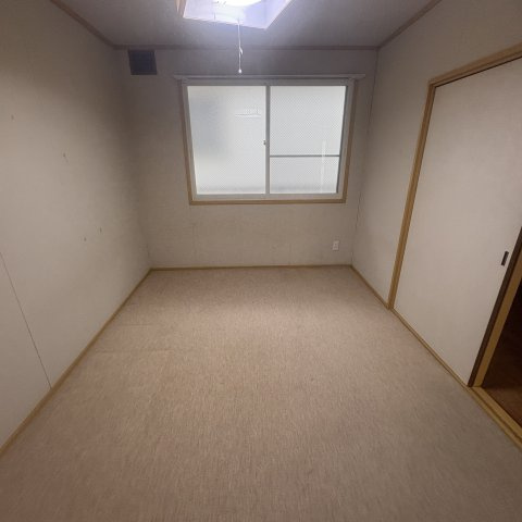 マンション城の居間・リビング